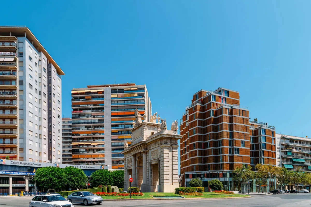 Plaza Porta de la Mar en València, sede de Urbania Developer en España
